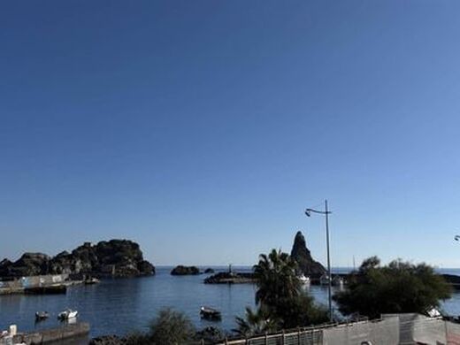 Luxury House for sale in Aci Castello, 490 000 €, Photo 1