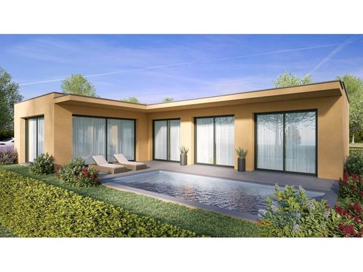 Luxury House for sale in Alcobaça, 619 000 €, Photo 1