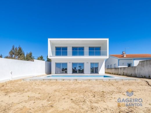 Maison de luxe à vendre à Alcobaça, 680 000 €, Photo 2