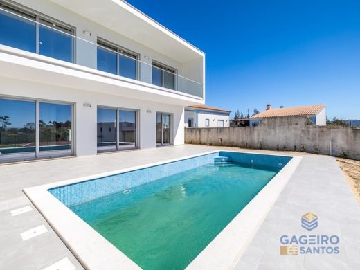 Maison de luxe à vendre à Alcobaça, 680 000 €, Photo 3
