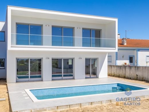 Maison de luxe à vendre à Alcobaça, 680 000 €, Photo 4