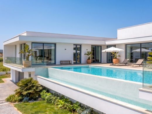 Luxury House for sale in Alcobaça, 2 100 000 €, Photo 1