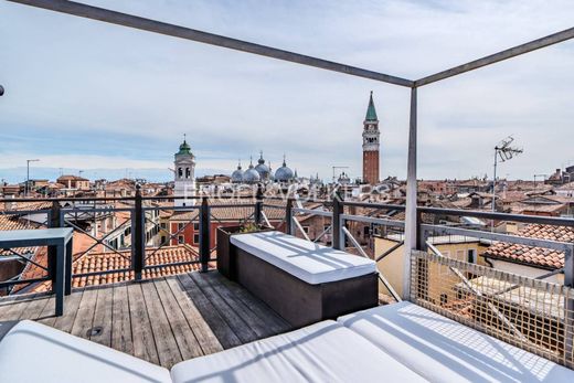 Luxury Apartment for sale in Venice, 1 300 000 €, Photo 1