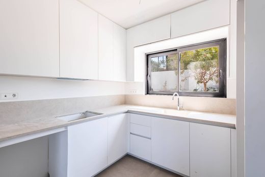 Appartement de luxe à vendre à Mávro Lithári, 600 000 €, Photo 4