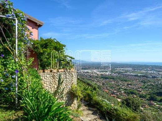 Luxury House for sale in Massa, 900 000 €, Photo 4
