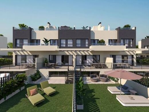Luxury House for sale in Torre Del Mar, 670 000 €, Photo 1