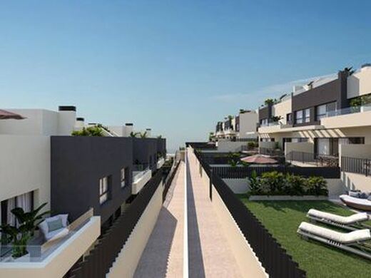 Luxury House for sale in Torre Del Mar, 670 000 €, Photo 6