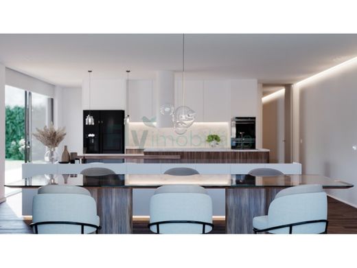 Maison de luxe à vendre à Guimarães, 485 000 €, Photo 7
