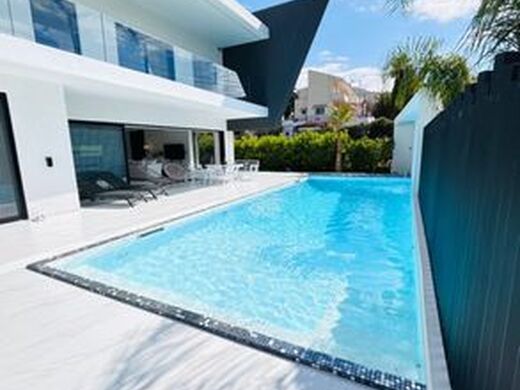 Maison de luxe à vendre à Vári, 1 800 000 €, Photo 2