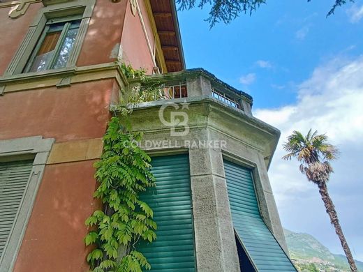 Maison de luxe à vendre à Lovere, 580 000 €, Photo 4