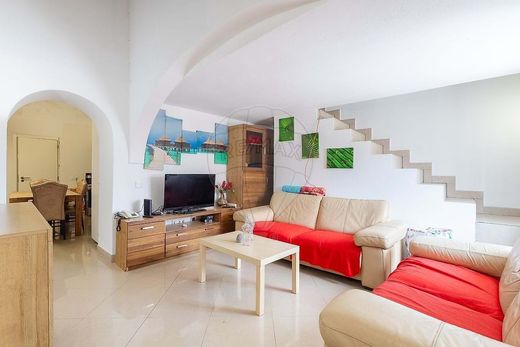Luxury House for sale in Porches, 415 000 €, Photo 1