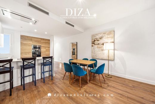 Luxury Apartment for sale in Madrid, 1 195 000 €, Photo 6
