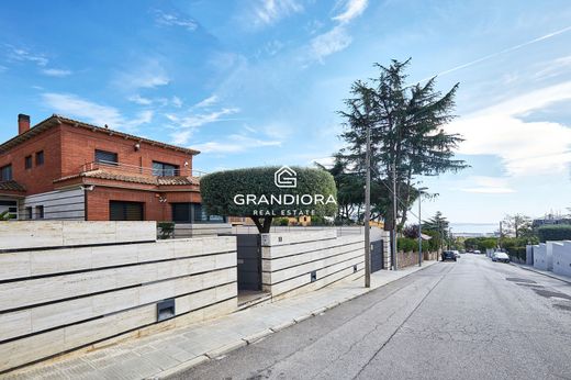 Luxury House for sale in Badalona, 1 900 000 €, Photo 4