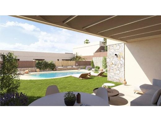 Luxury House for sale in Murcia, 744 000 €, Photo 1