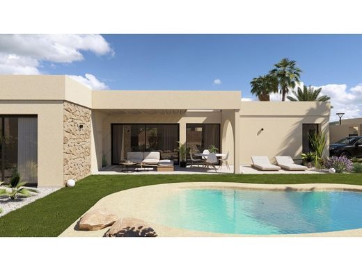 Luxury House for sale in Murcia, 614 000 €, Photo 1