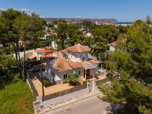 Luxury House for sale in Javea, 995 000 €, Photo 2