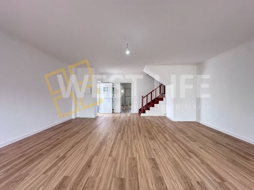 Maison de luxe à vendre à Torres Vedras, 448 000 €, Photo 3