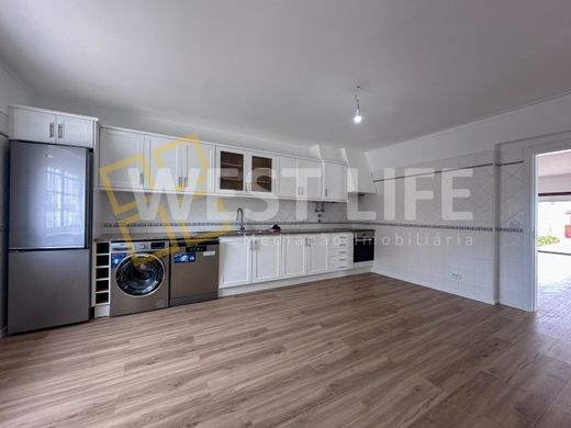 Maison de luxe à vendre à Torres Vedras, 448 000 €, Photo 5