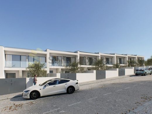 Luxury House for sale in Gondomar, 630 000 €, Photo 6