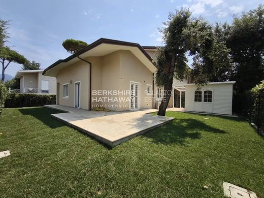 Maison de luxe à vendre à Pietrasanta, 2 000 000 €, Photo 2