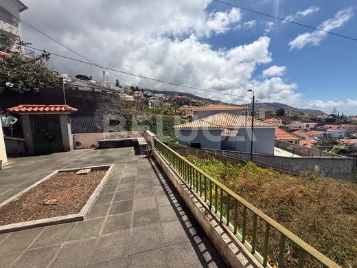 Maison de luxe à vendre à Funchal, 495 000 €, Photo 3