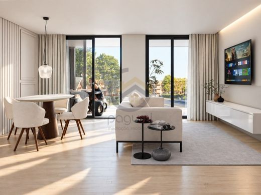 Luxury Apartment for sale in Maia, 415 000 €, Photo 1