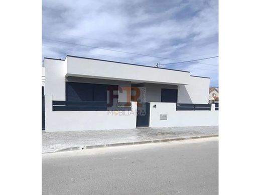 Luxury House for sale in Seixal, 550 000 €, Photo 1