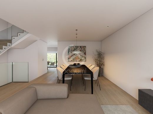 Luxury House for sale in Gondomar, 590 000 €, Photo 4