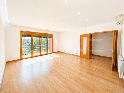 Appartement de luxe à vendre à Odivelas, 565 000 €, Photo 4