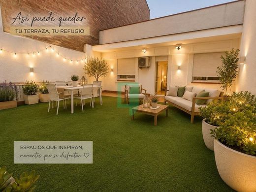 Luxury House for sale in Badalona, 585 000 €, Photo 4
