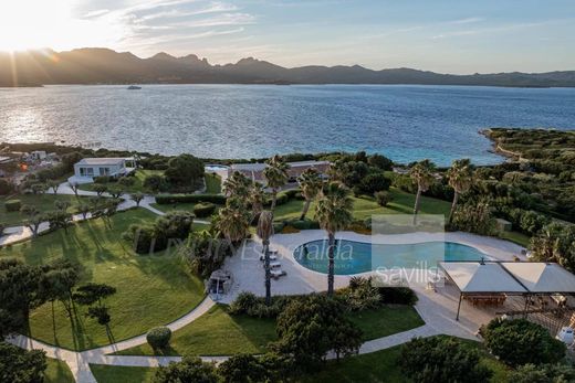 Luxury House for sale in Porto Rotondo, 50 000 000 €, Photo 1