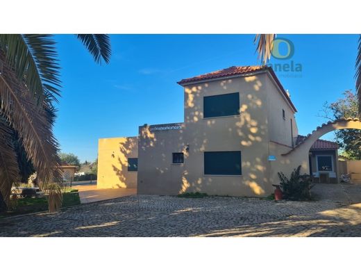 Luxury House for sale in Albufeira, 1 750 000 €, Photo 1