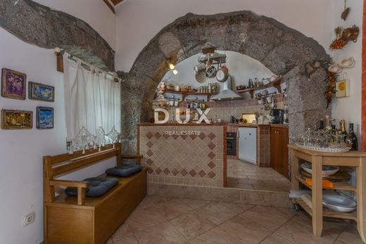 Maison de luxe à vendre à Opatija, 612 000 €, Photo 6