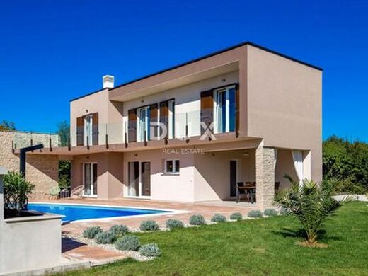 Maison de luxe à vendre à Labin, 757 000 €, Photo 3