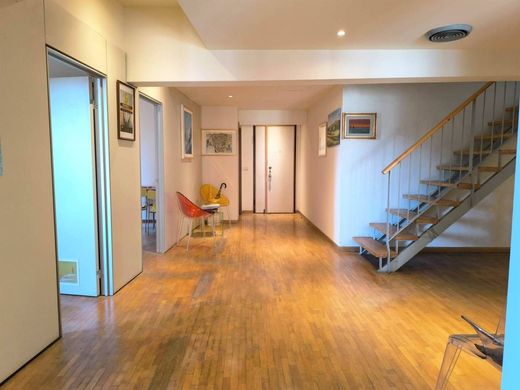 Luxury Apartment for sale in Siena, 580 000 €, Photo 3