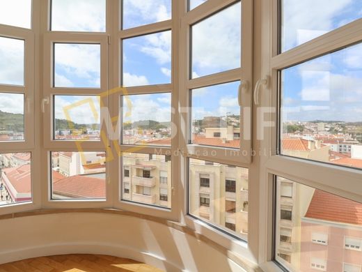 Appartement de luxe à vendre à Torres Vedras, 830 000 €, Photo 4