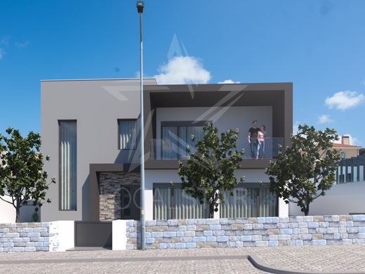 Maison de luxe à vendre à Caldas Da Rainha, 699 000 €, Photo 4