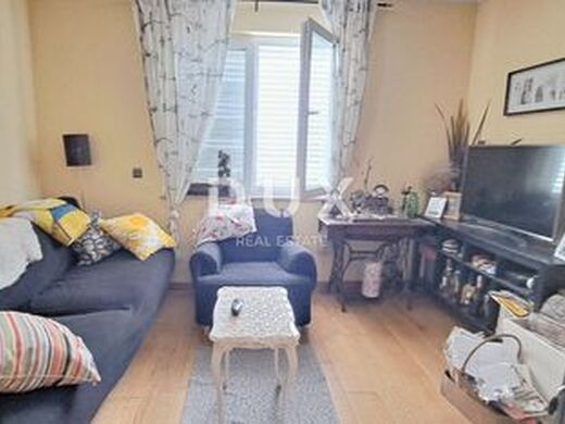 Appartement de luxe à vendre à Crikvenica, 400 000 €, Photo 7
