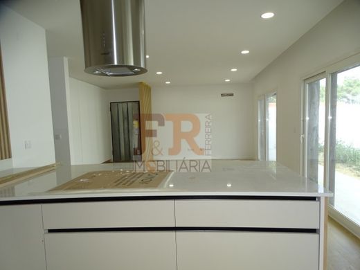 Luxury House for sale in Seixal, 560 000 €, Photo 7