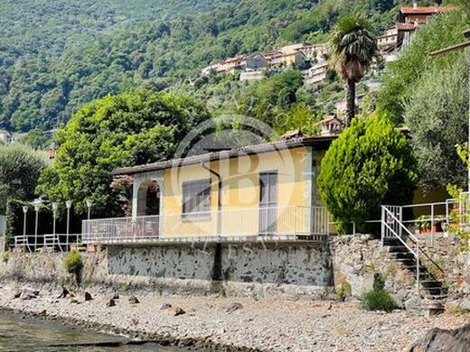 Maison de luxe à vendre à Como, 2 000 000 €, Photo 1