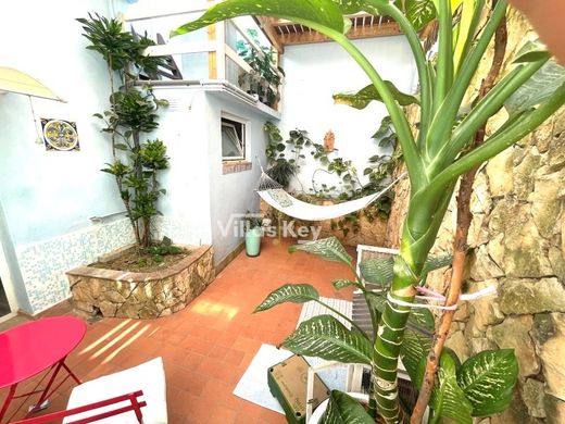 Luxury House for sale in Lagos, 700 000 €, Photo 1