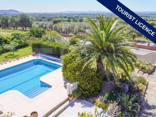 Maison de luxe à vendre à Pau, 680 000 €, Photo 1