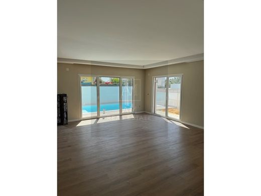 Maison de luxe à vendre à Setúbal, 750 000 €, Photo 5