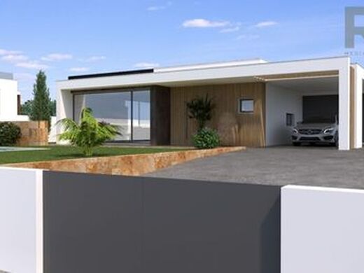 Luxury House for sale in Torres Vedras, 750 000 €, Photo 1