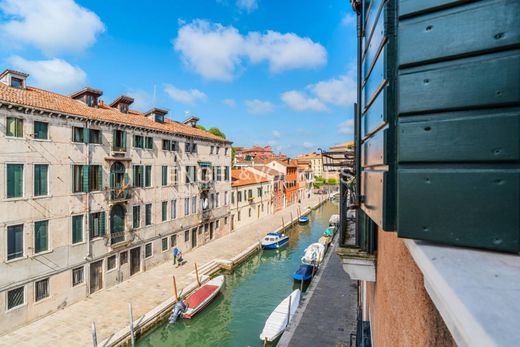 Luxury Apartment for sale in Venice, 625 000 €, Photo 1