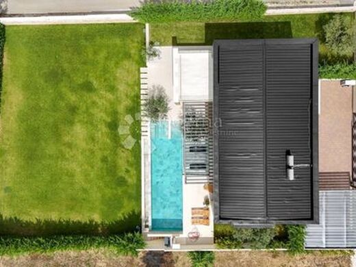 Luxury House for sale in Kanfanar, 0 €, Photo 3