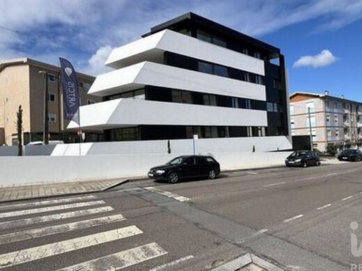 Luxury Apartment for sale in Gondomar, 576 000 €, Photo 4
