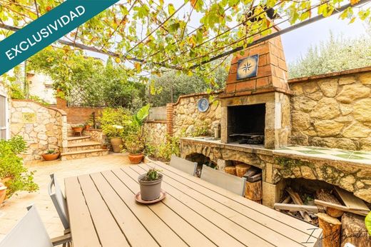 Luxury House for sale in La Bisbal d'Empordà, 419 000 €, Photo 4