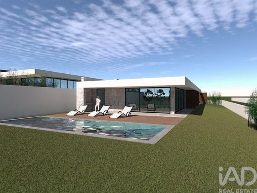 Maison de luxe à vendre à Alcobaça, 730 000 €, Photo 1
