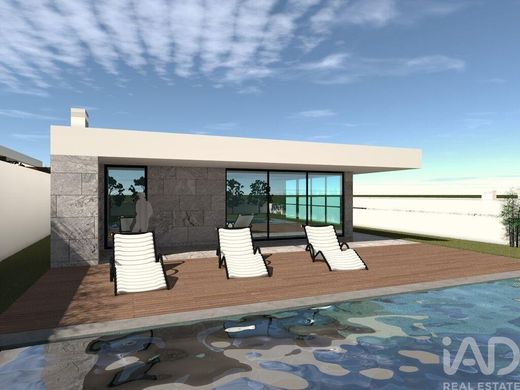 Luxury House for sale in Alcobaça, 730 000 €, Photo 1